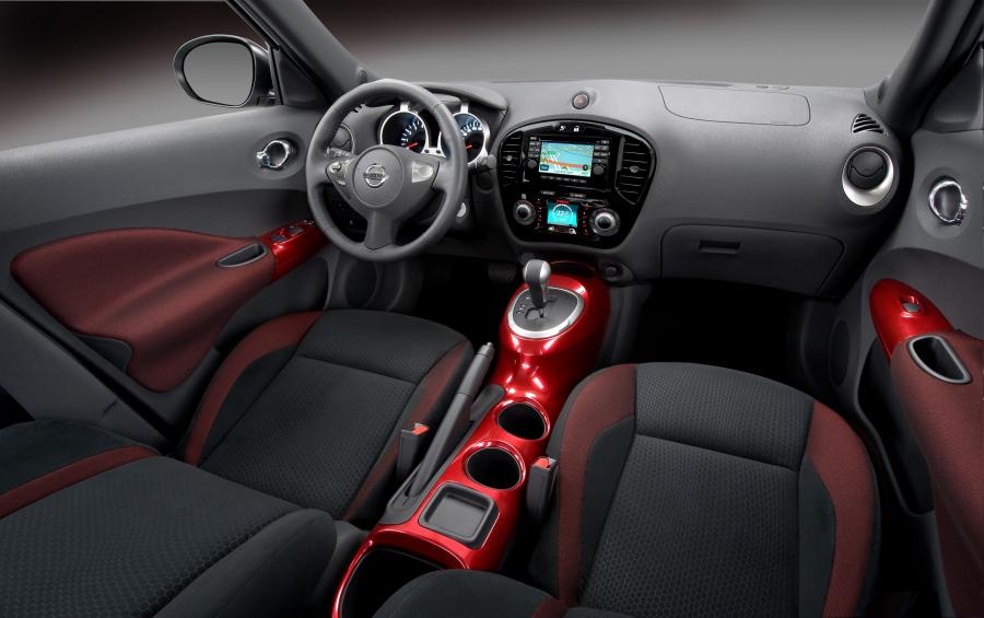  Nissan Juke 2010 года  (фото 43 из 174)
